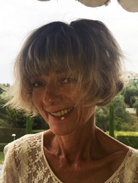 Martine Light 200x266